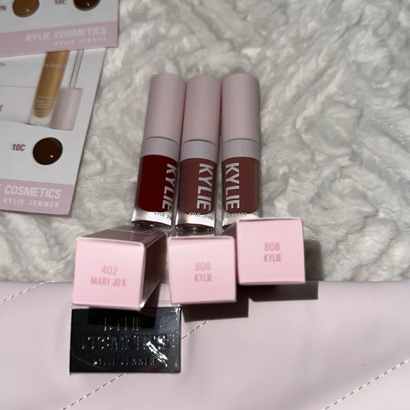 ✨🩷 NEW 6 Piece set KYLIE COSMETICS by Kylie Jenner 🩷✨ - Picture 3 of 6